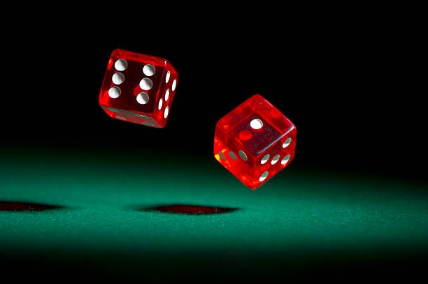 situstoto176 live-dealer table interface showing Dragon Tiger and baccarat games